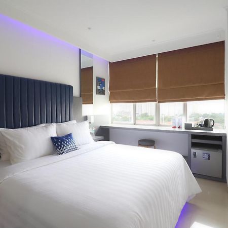 Hotel Moritz Biz Gandaria à Jakarta Extérieur photo