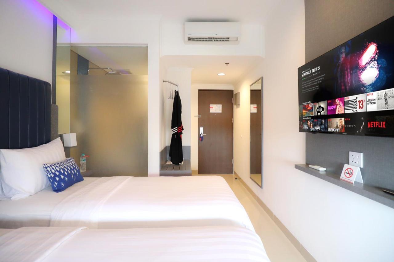 Hotel Moritz Biz Gandaria à Jakarta Extérieur photo