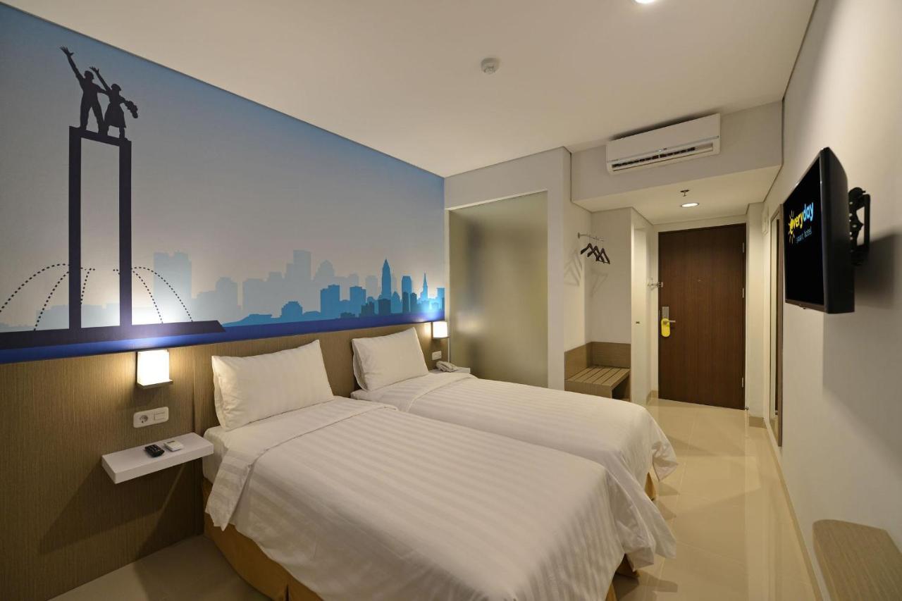 Hotel Moritz Biz Gandaria à Jakarta Extérieur photo
